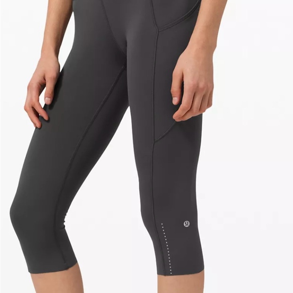 Lululemon Fast Free II High Rise Crop 19” Nulux Black Reflective Detail